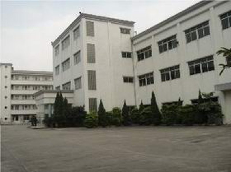 服装贴牌市场动态解析